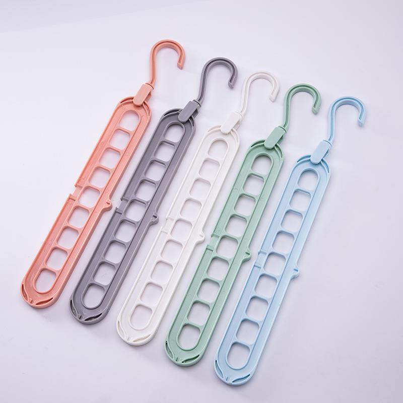 9-Hole Foldable Plastic Clothes Hanger
